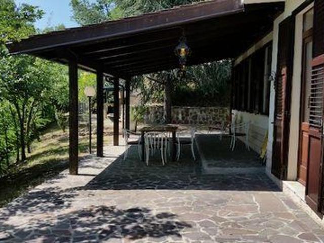 Casa 3 camere da letto, Sassocorvaro Marche DS105509937