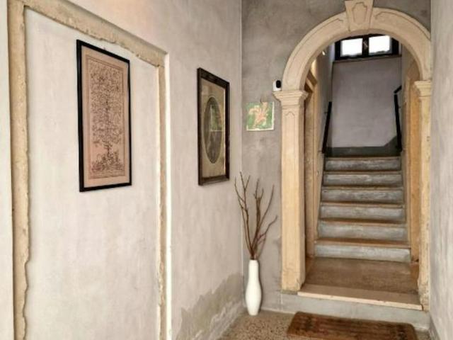 Casa 3 camere da letto, Verona Verona 37122 ELS104564158