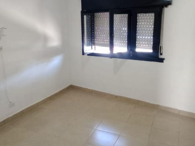 Casa 3 Ambientes En Alquiler, La Tablada