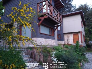 Casa en alquiler en San Carlos de Bariloche - Jardín