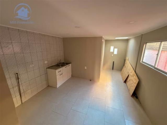 Casa 3 Dorm 2 Pisos Reacondicionada Av Ejercito Puente Alto | 3 dormitorios por 85000. 00 en Puente Alto