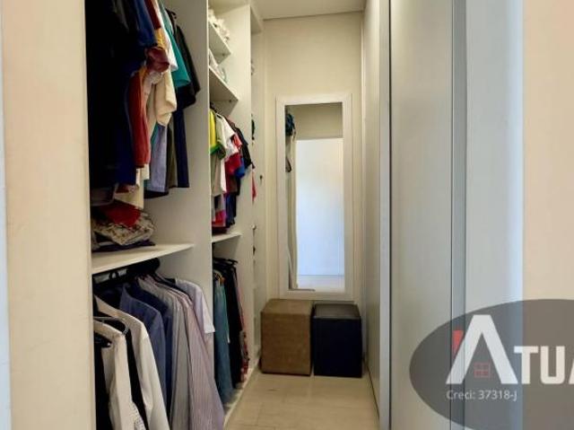 Casa 3 dorm um suíte em Atibaia Condomínio fechado ótima localização