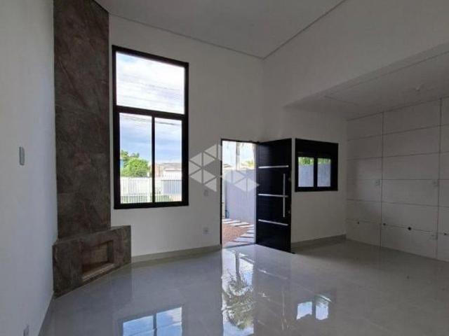Casa 3 dormitório com suíte, lareira, churrasqueira e 2 vagas em Gravataí