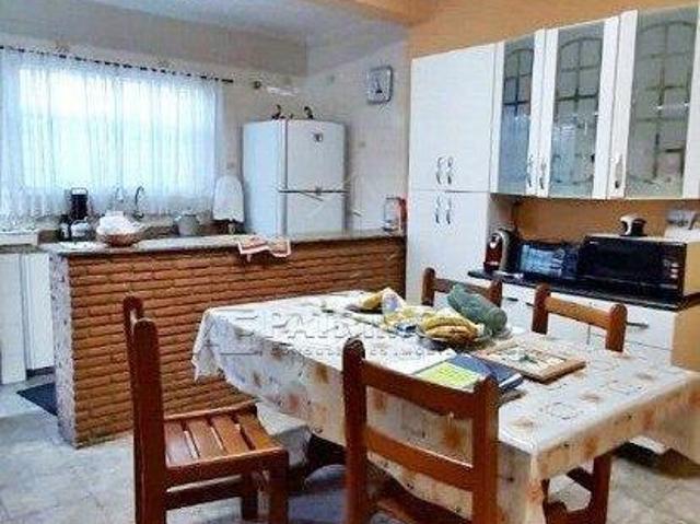 CASA,3 Dormitorio s bairro Barão