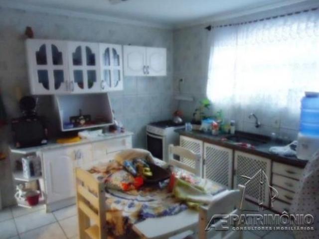 SOBRADO COM 3 QUARTOS Haro