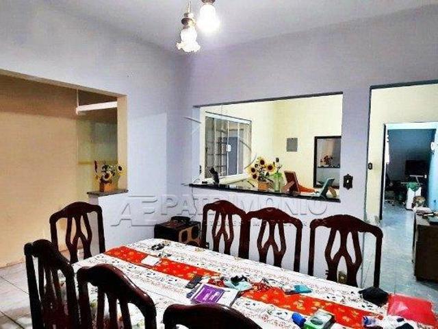 CASA,3 Dormitorio s bairro Santa Tereza