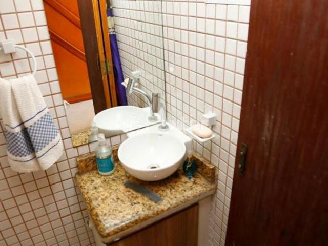 Casa, 3 dormitórios, 107 m², em Parque Tomas Saraiva