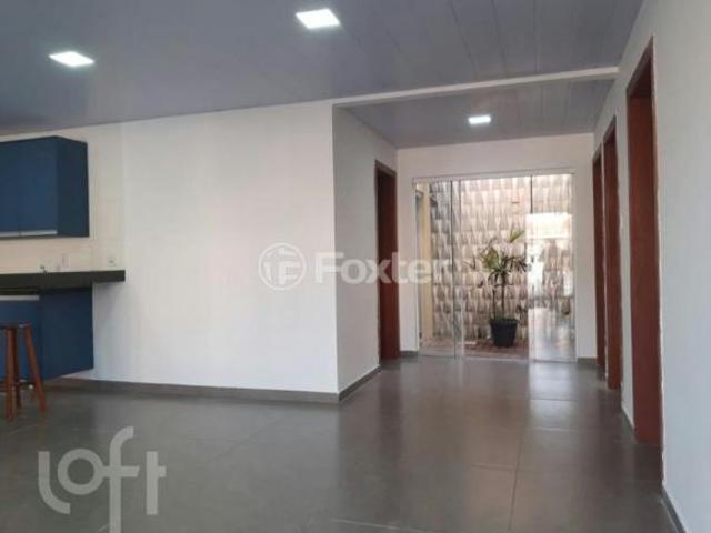 Casa, 3 dormitórios, 100 m², em Parque da Matriz