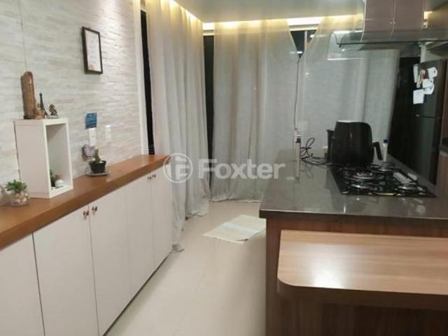 Casa, 3 dormitórios, 124 m², em Centro