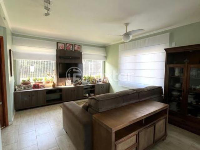 Casa, 3 dormitórios, 137.88 m², em Guarujá