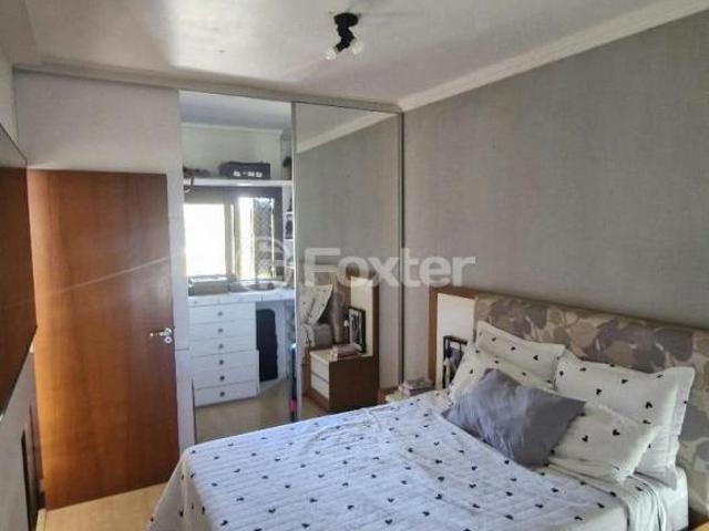 Casa, 3 dormitórios, 130 m², em Centro