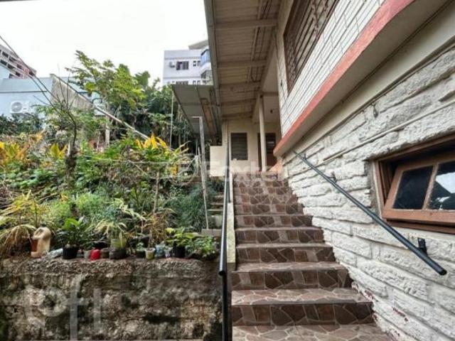 Casa, 3 dormitórios, 145.01 m², em Guarani