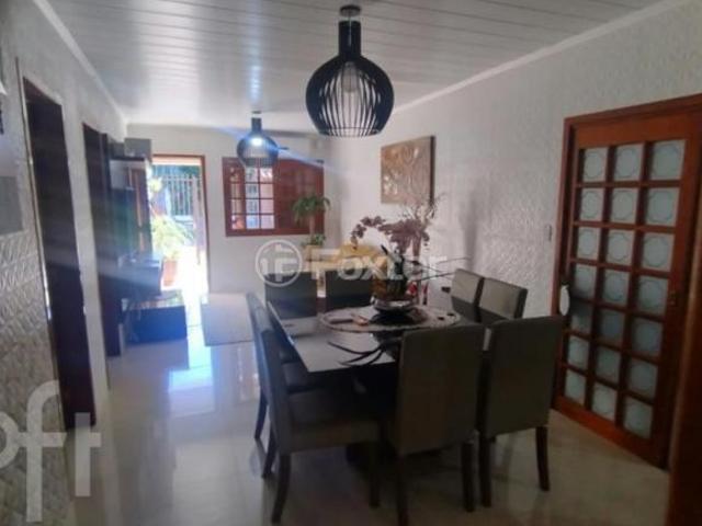 Casa, 3 dormitórios, 140 m², em Jardim Carvalho