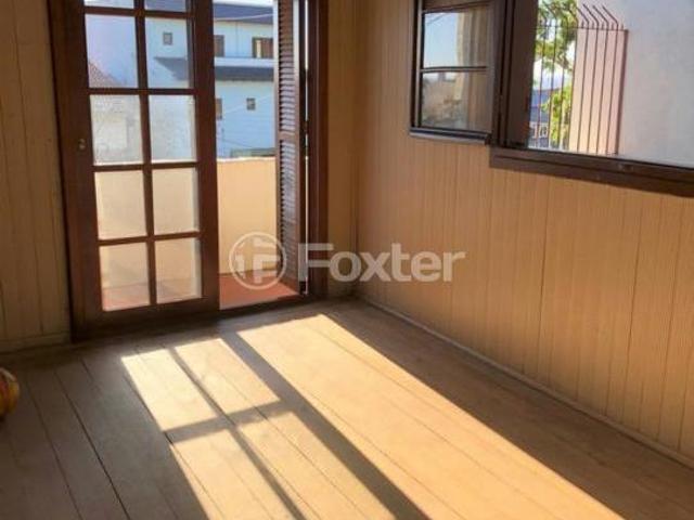 Casa, 3 dormitórios, 140 m², em Santo Antônio