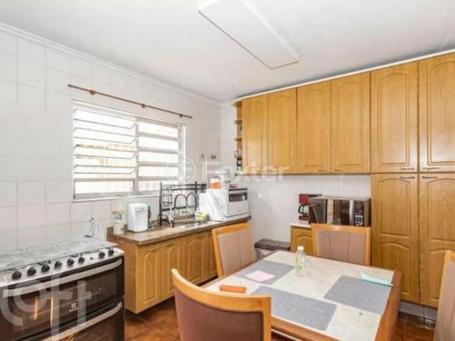 Casa, 3 dormitórios, 150 m², em Chácara Inglesa