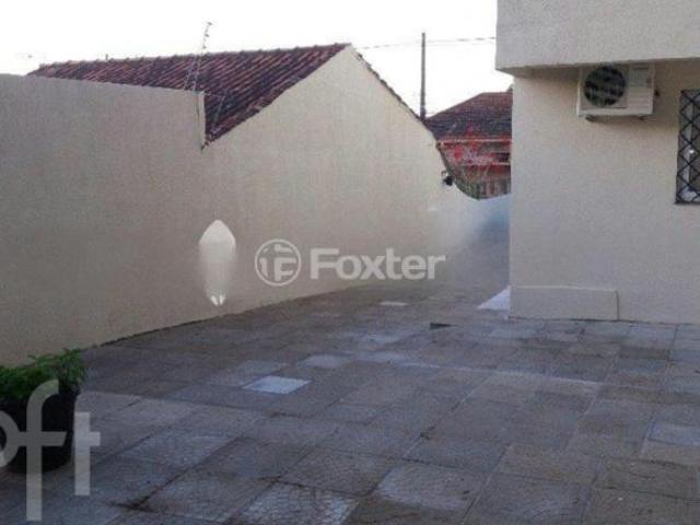 Casa, 3 dormitórios, 150.76 m², em Teresópolis