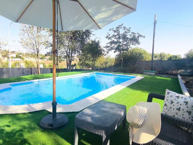 Casa 3 dormitorios 153 m2 187m² Colmenar de Oreja