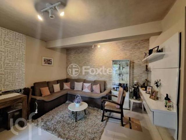 Casa, 3 dormitórios, 160 m², em Cascata