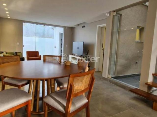 Casa, 3 dormitórios, 160 m², em XANGRI LÁ