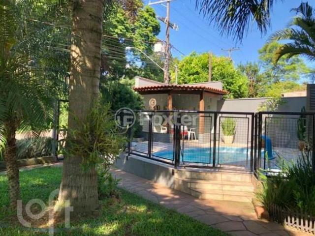 Casa, 3 dormitórios, 170.77 m², em São Jorge