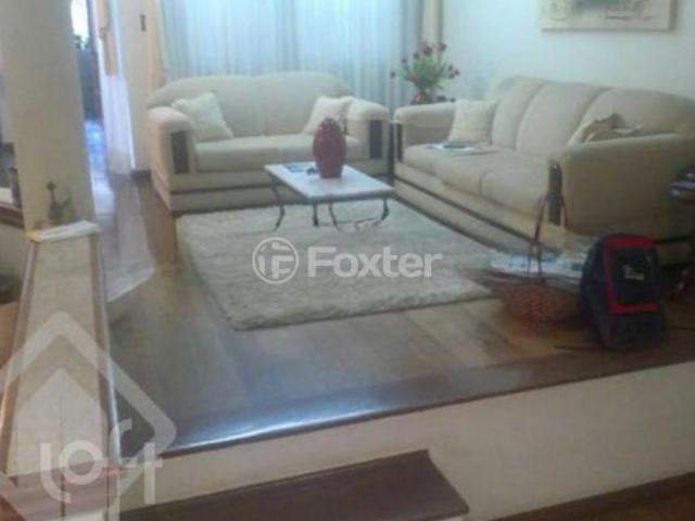 Casa, 3 dormitórios, 184.41 m², em Santo Antônio