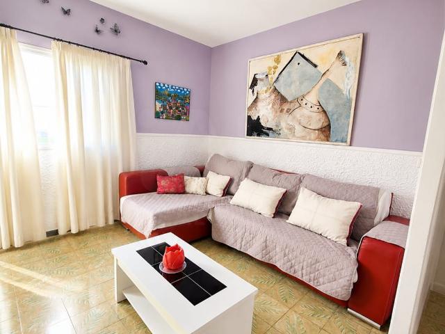 Casa 3 dormitorios 180 m2
