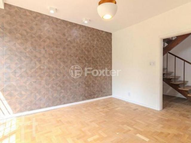 Casa, 3 dormitórios, 180 m², em Auxiliadora