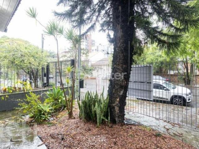 Casa, 3 dormitórios, 195 m², em São João