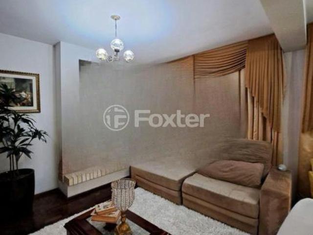 Casa, 3 dormitórios, 195.16 m², em Jardim Floresta