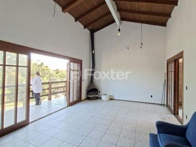 Casa, 3 dormitórios, 196.79 m², em Espírito Santo