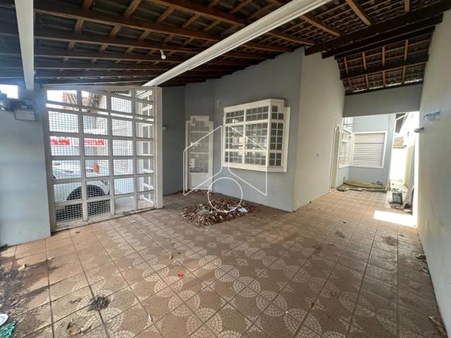 Casa 3 dormitórios, 1 suíte, 2 banheiros, 2 vagas no Alto Cafezal, Marília
