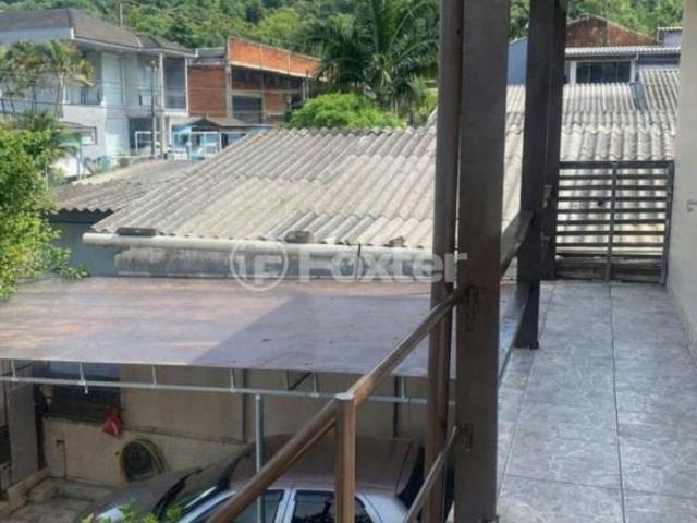 Casa, 3 dormitórios, 204 m², em Vila Nova
