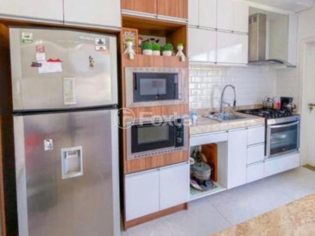 Casa, 3 dormitórios, 205.35 m², em Balneário