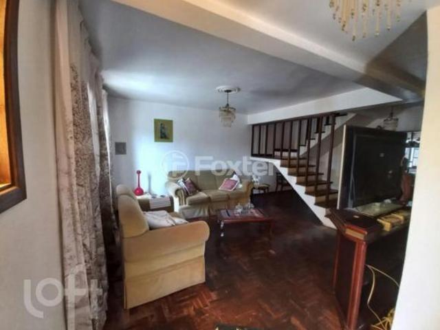 Casa, 3 dormitórios, 200 m², em Vila Nova