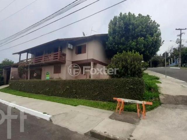 Casa, 3 dormitórios, 220.61 m², em Primavera