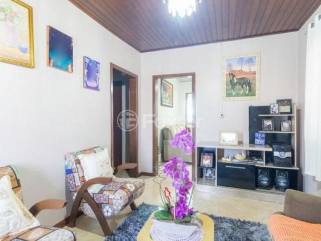 Casa, 3 dormitórios, 221 m², em Maringá