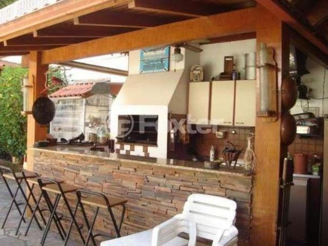 Casa, 3 dormitórios, 230 m², em Higienópolis