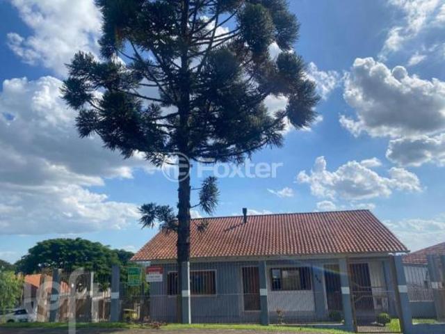Casa, 3 dormitórios, 230 m², em Lomba Grande