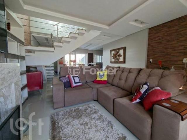 Casa, 3 dormitórios, 249.77 m², em Sarandi