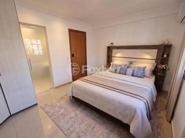 Casa, 3 dormitórios, 240 m², em Partenon