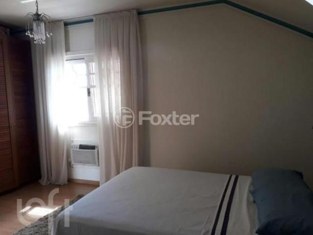 Casa, 3 dormitórios, 242 m², em Marechal Rondon