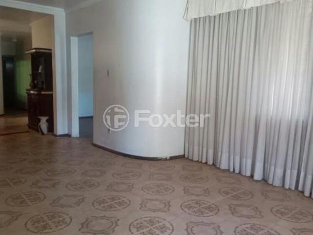 Casa, 3 dormitórios, 255 m², em Cristo Redentor