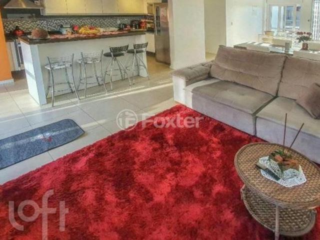 Casa, 3 dormitórios, 250 m², em Cristo Rei