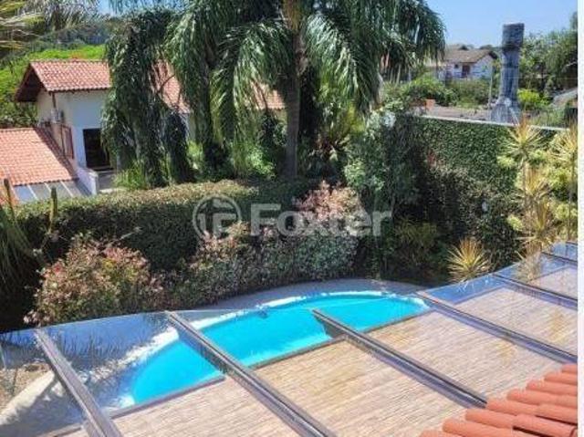 Casa, 3 dormitórios, 268 m², em São José