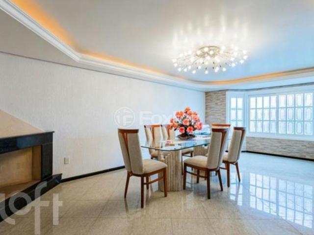 Casa, 3 dormitórios, 260 m², em Parque Santa Fé