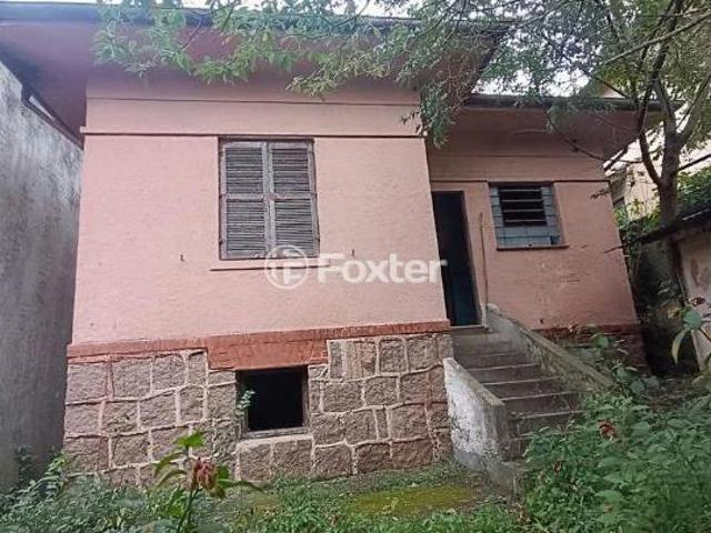 Casa, 3 dormitórios, 260 m², em Teresópolis