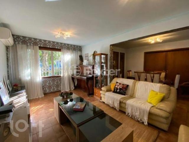 Casa, 3 dormitórios, 263 m², em Higienópolis