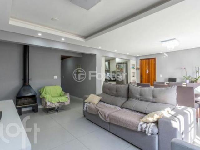 Casa, 3 dormitórios, 270 m², em Vila Ipiranga