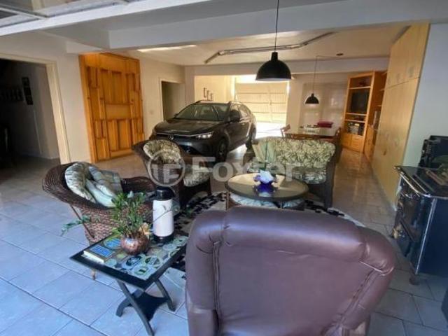 Casa, 3 dormitórios, 289 m², em Sol Nascente