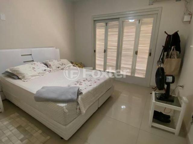 Casa, 3 dormitórios, 289 m², em Sol Nascente